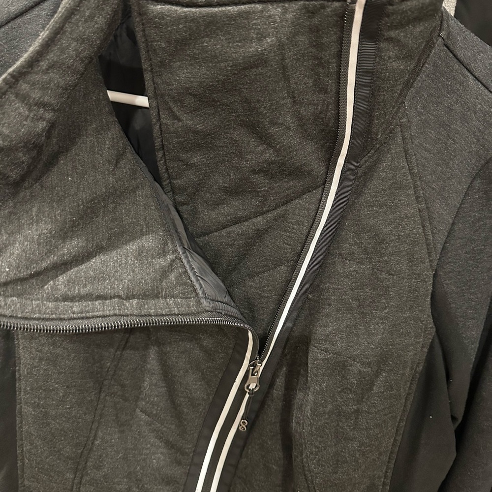 Be Boundless Light Weight Jacket - image 6